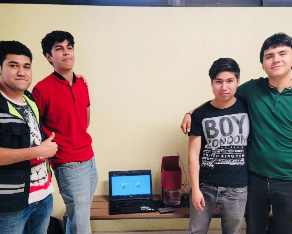 Alumnado de la Universidad Tecnológica de SLRC crea dispositivo inteligente para monitorear nivel del agua